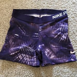 Nike Pro dri-fit spandex shorts women’s medium